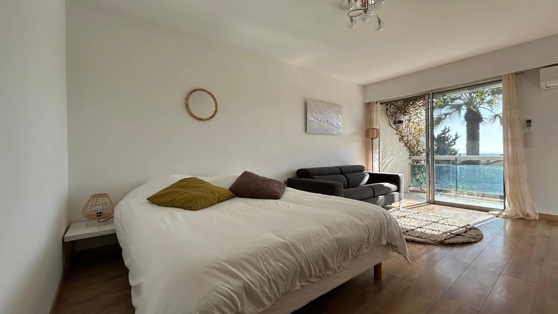 Apartment Sea View Flat With Car Park Boarder Cannes Le Cannet France